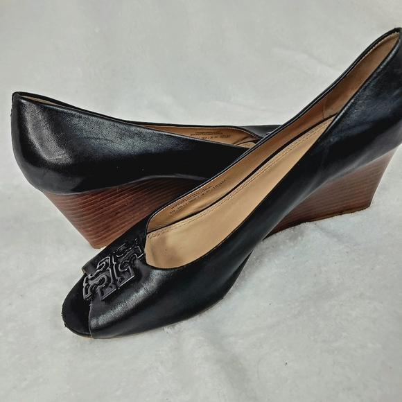 Tory Burch Black Pebble Leather Chelsea Wedge Heels Size 10.5 W peeptoe - Picture 10 of 11